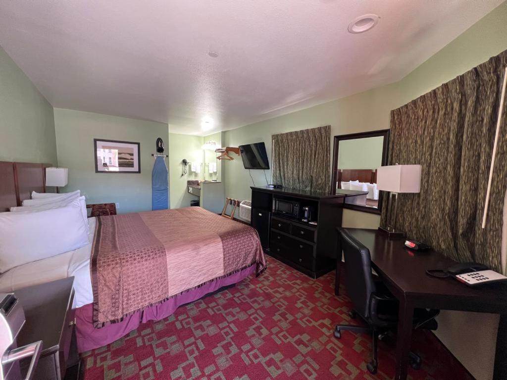 Rancho California Inn テメキュラ エクステリア 写真