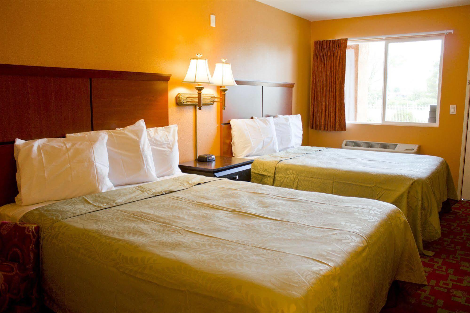 Rancho California Inn テメキュラ エクステリア 写真