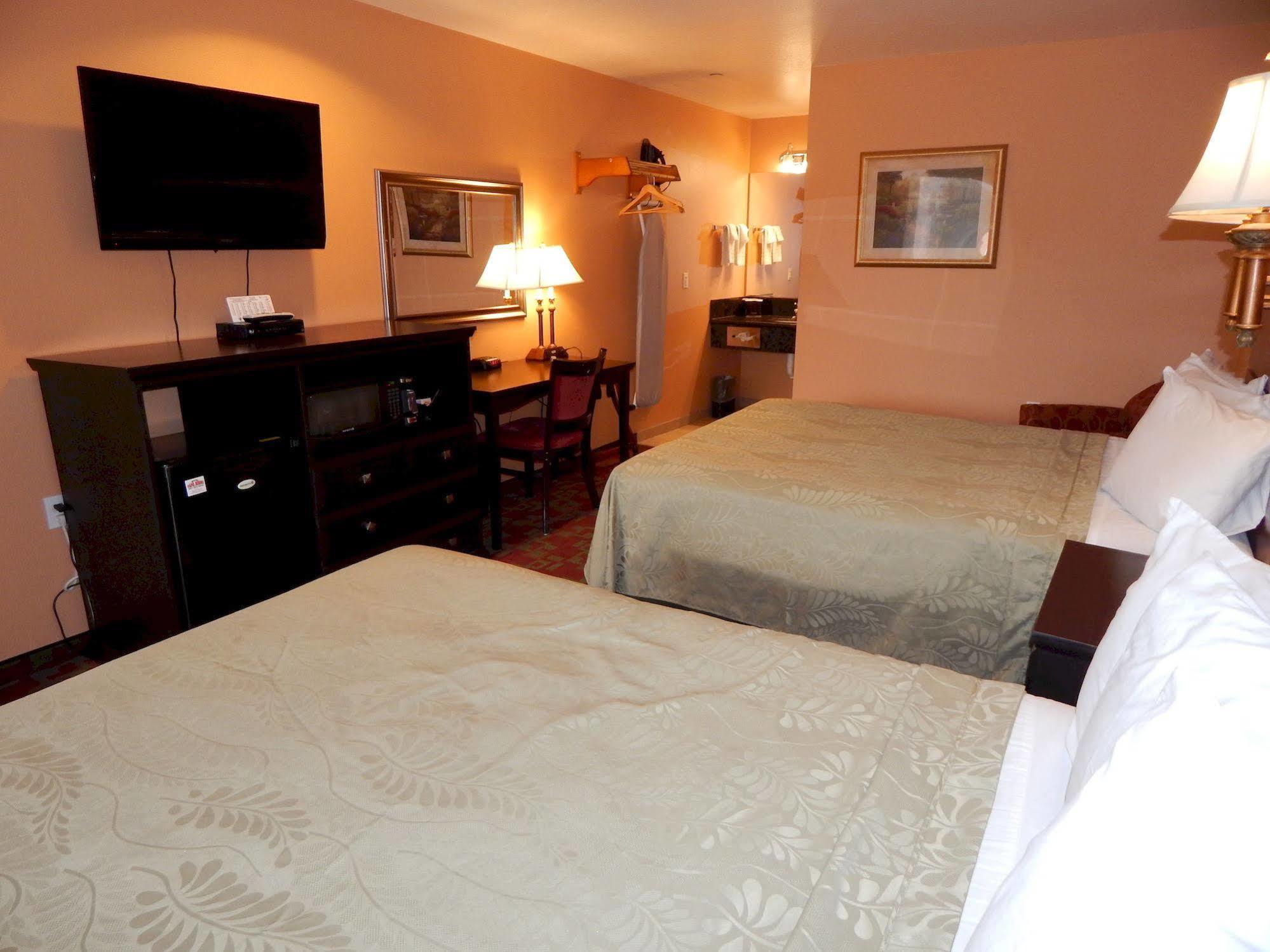 Rancho California Inn テメキュラ エクステリア 写真